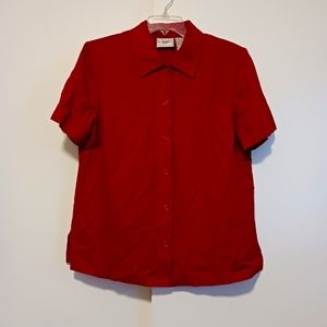 Studio Ease Woman's Red Top. Size 14W.